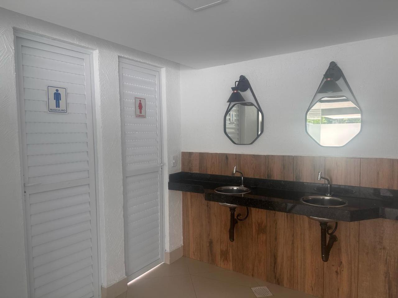Jathy - Centro, Varanda Gourmet, Ar Condicionado, Piscina E Wi-Fi Ubatuba Exteriér fotografie